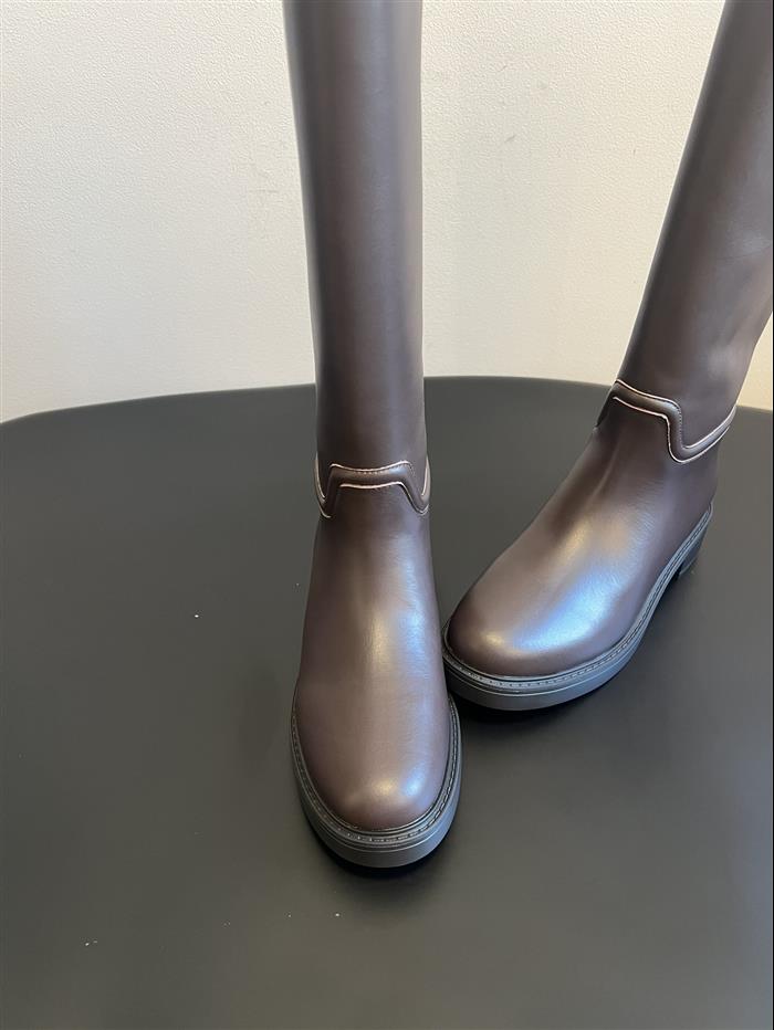 20251128173018523 520